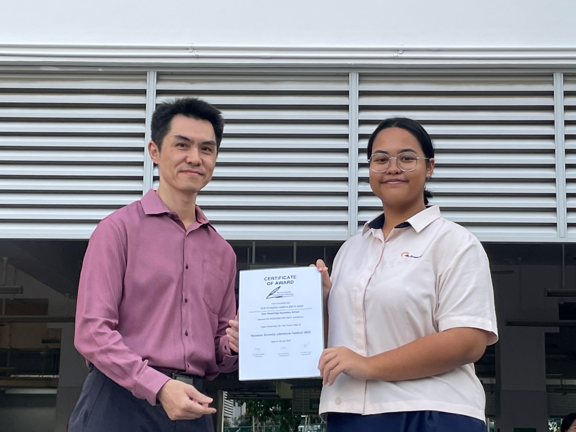 NUR SYAIDINA DANIYA BINTE SAID (4-10’2023) was awarded the “Engaging Diplomat Award" in the National Schools’ Literature Festival 2023